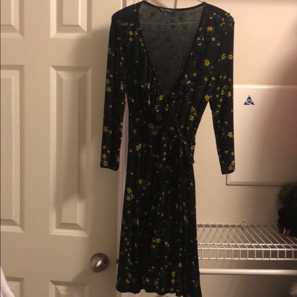 Black and mustard ditsy tea dress